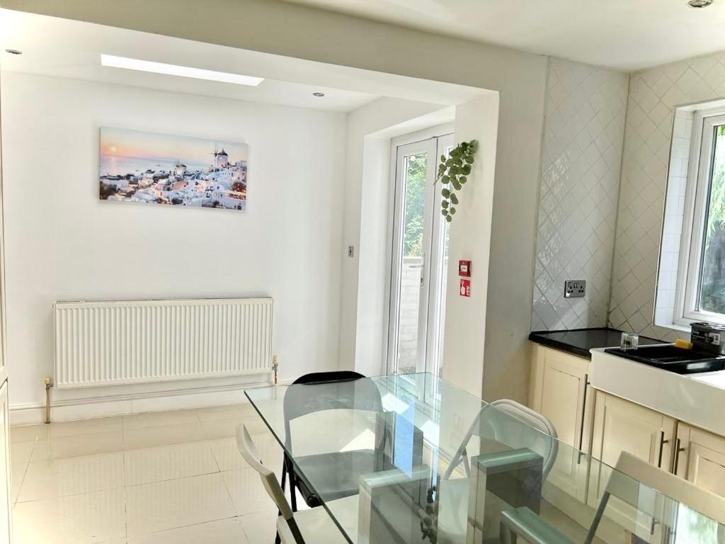 Habitación en casa particular Holiday In The Heart Of Canary Wharf *